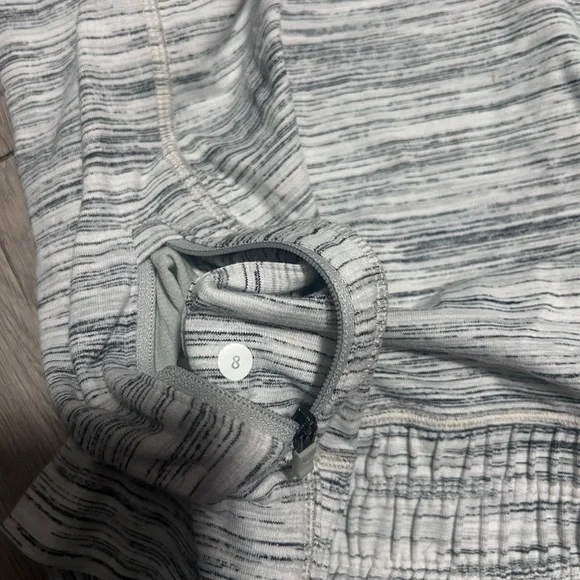 Lululemon sweater - Picture 7 of 7